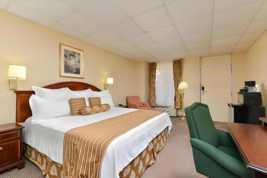 Americas Best Value Inn & Suites Victoria Exterior foto